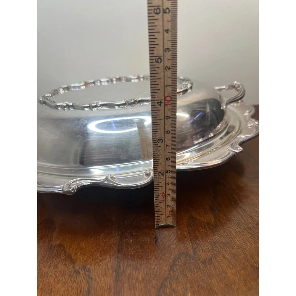 Vintage Silver Plated Oval Covered Serving Dish Scrolled Edge Domed Lid 12x9‎
